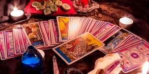 Consulta con las cartas de tarot